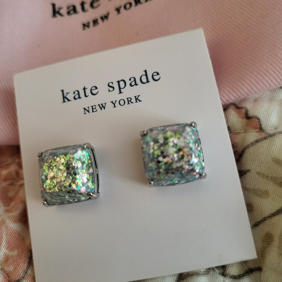 Kate Spade - Picture 2 of 3